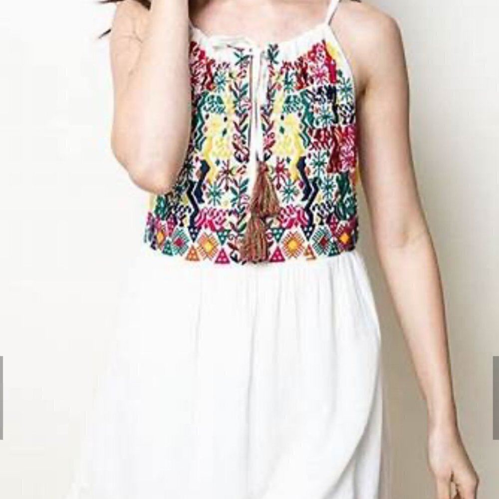 THML SZ M Ivory Cotton Embroidered Halter Sundress Resort Artsy Comfy Boho